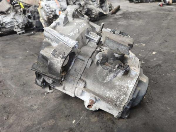 BOITE DE VITESSE VW CADDY 2.0ECOFUEL CODE: MBT ( 5-VITESSES ) - Vue 5